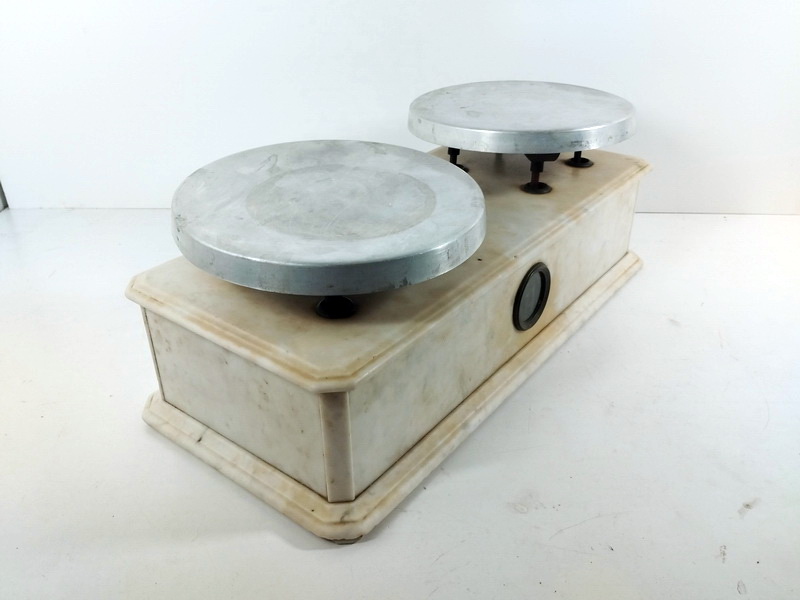 balanza 2 platos marmol blanco 20x57x23.7-25.5 1u